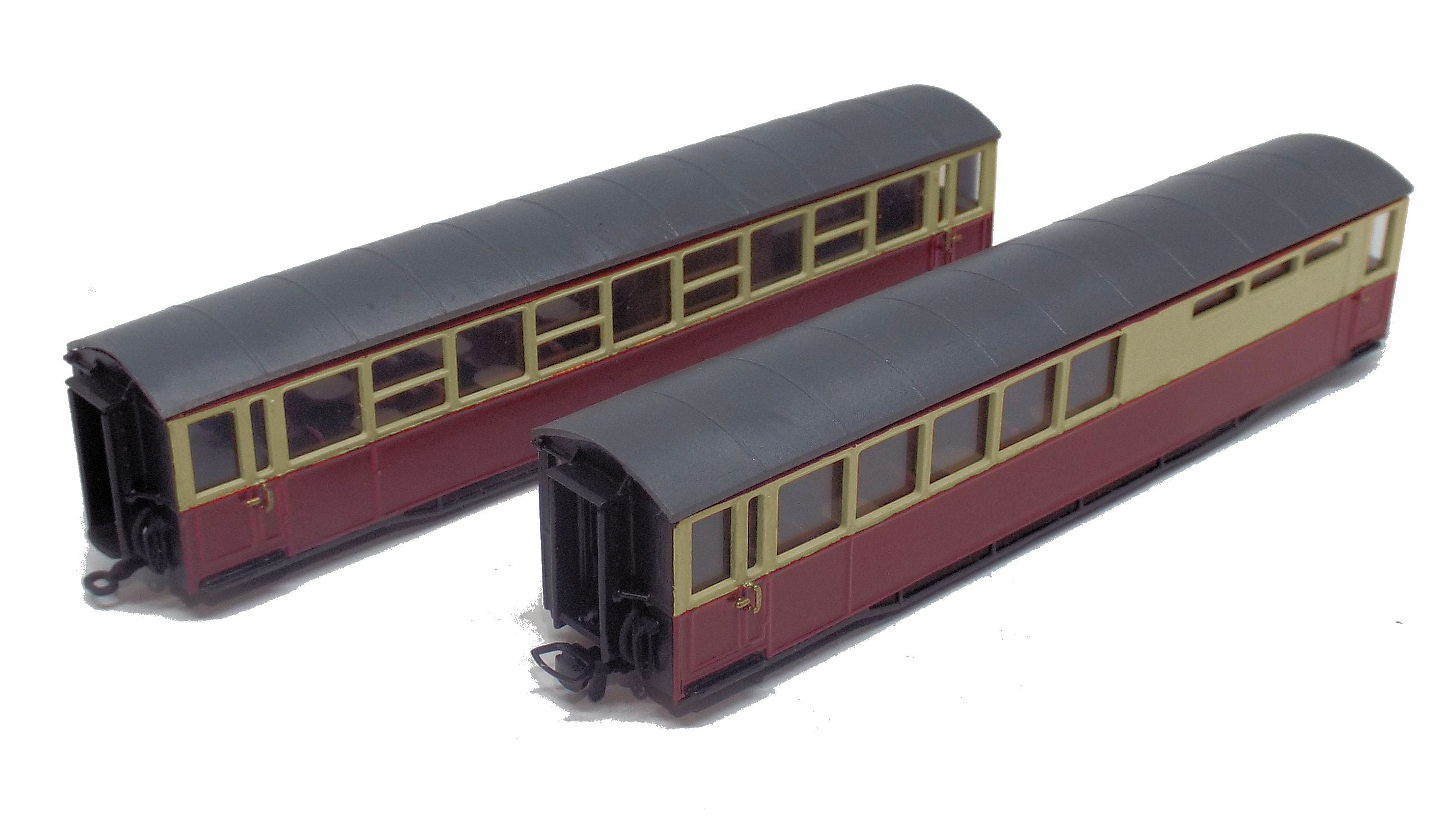 FR Carnforth Carriages 113 and 114