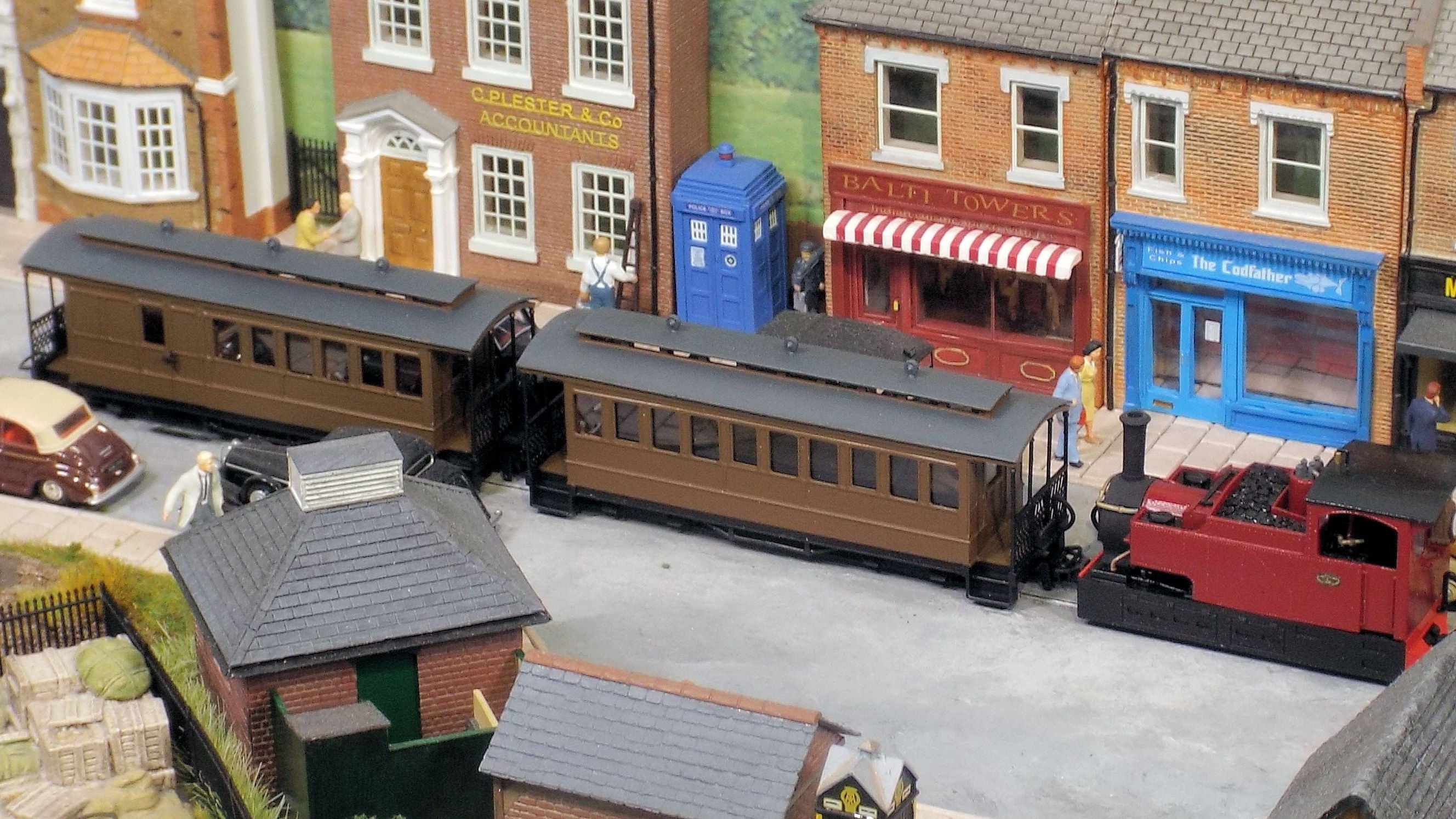 Balcony-End Carriages (Pack A)