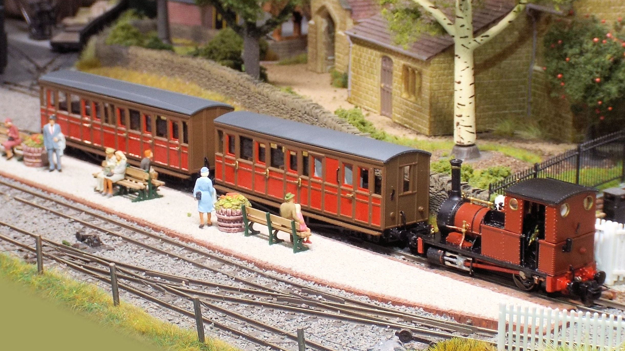TR Carriages 16 and 21