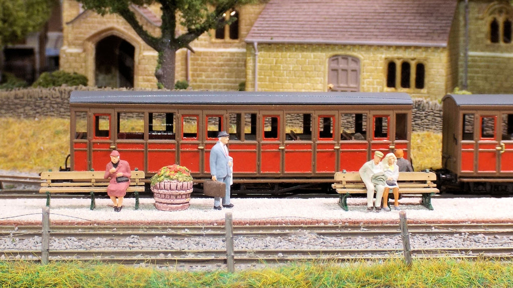 TR Carriages 16 and 21