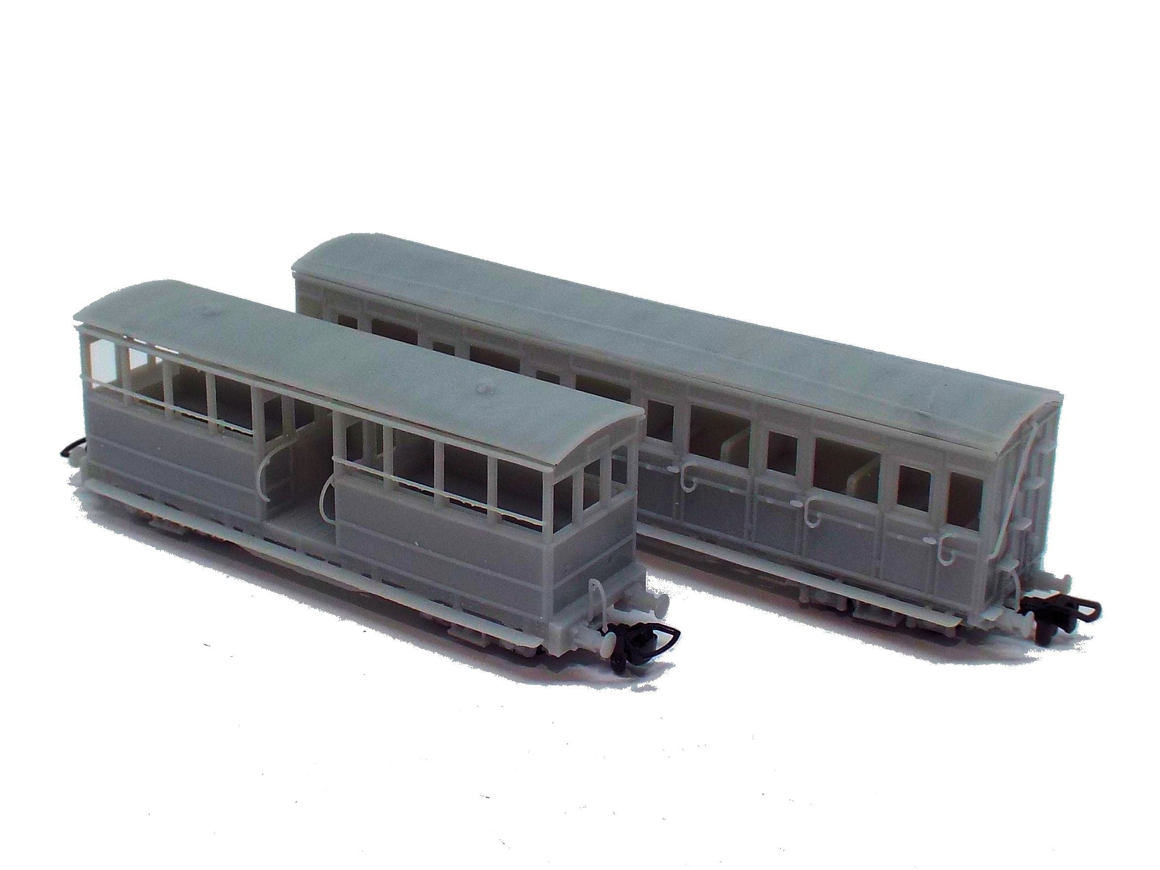 TR Carriages 17 and 18