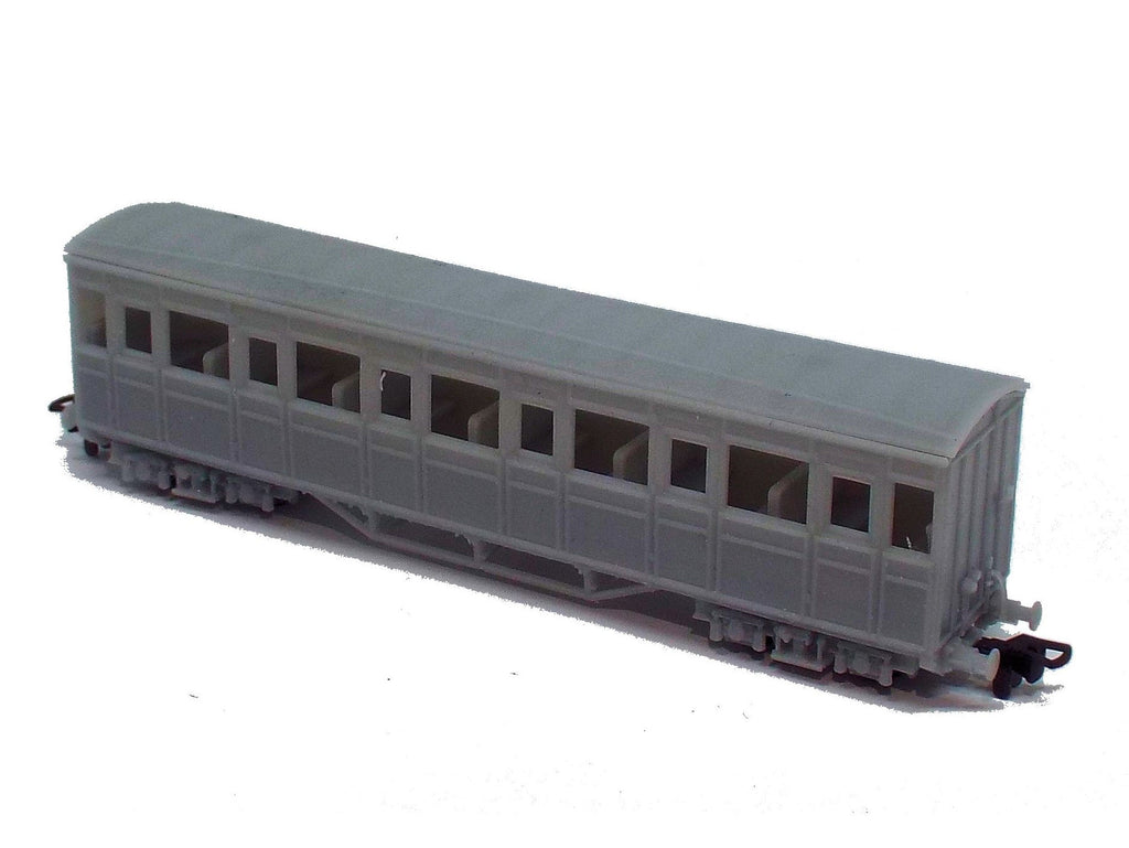 TR Carriages 17 and 18
