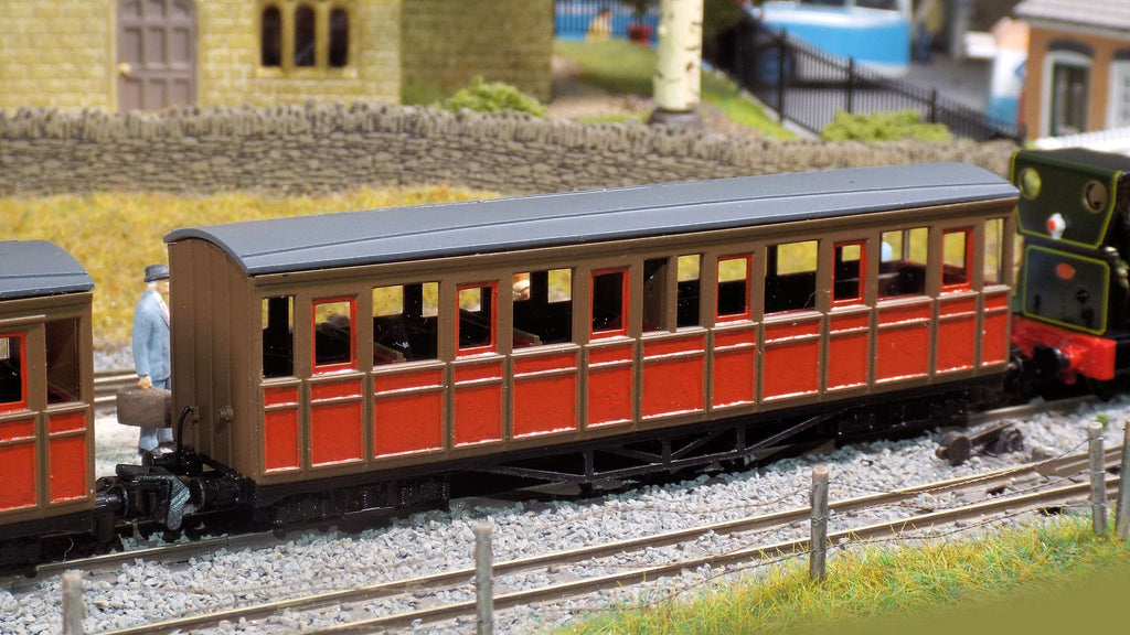 TR Carriages 19 and 20