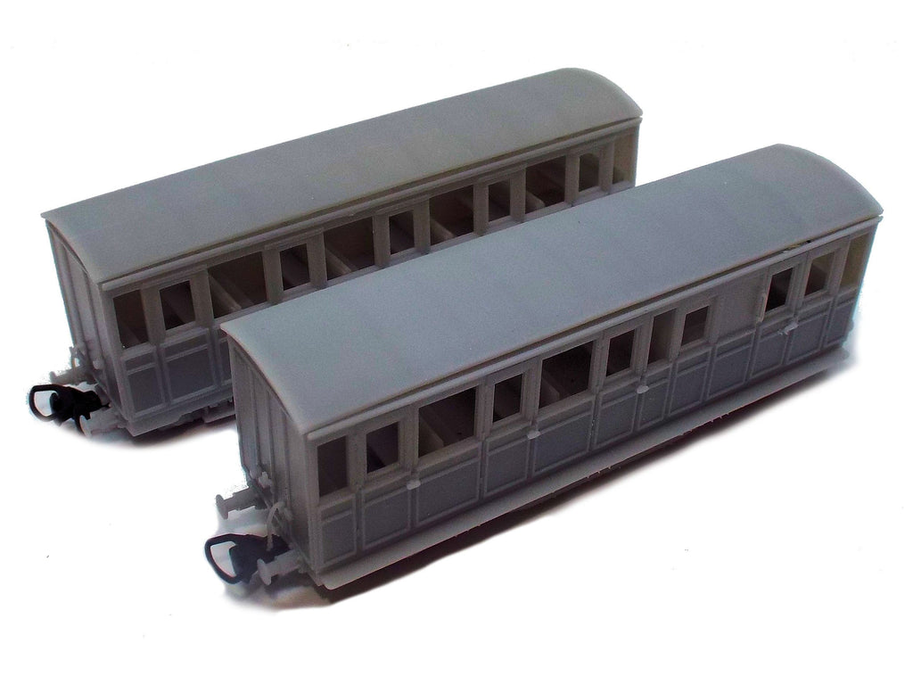TR Carriages 9 and 10