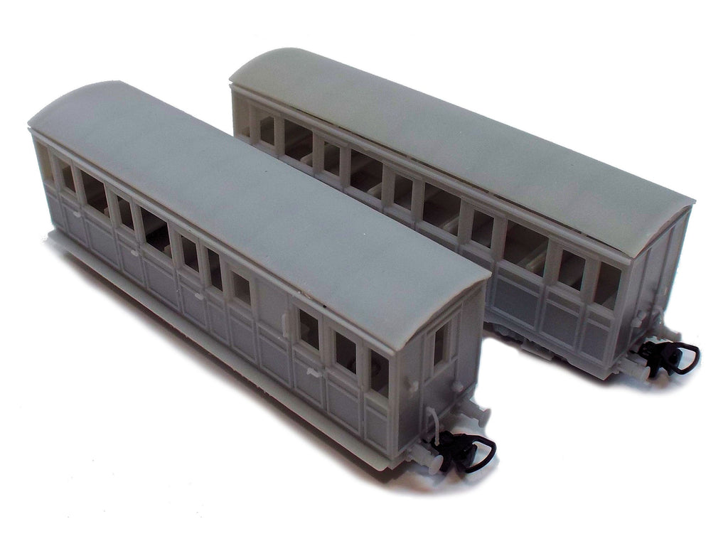 TR Carriages 9 and 10